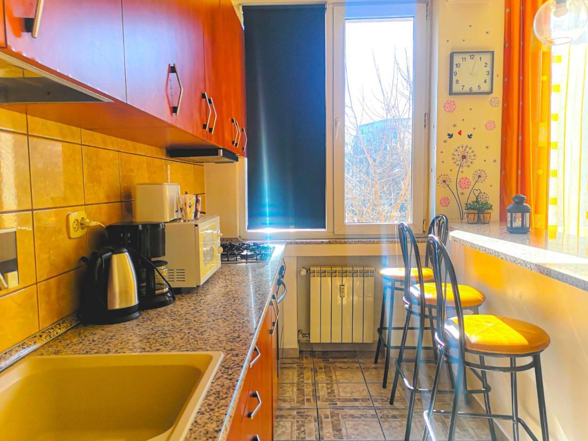 Bright & Stylish Family Steps To Old Town Apartament